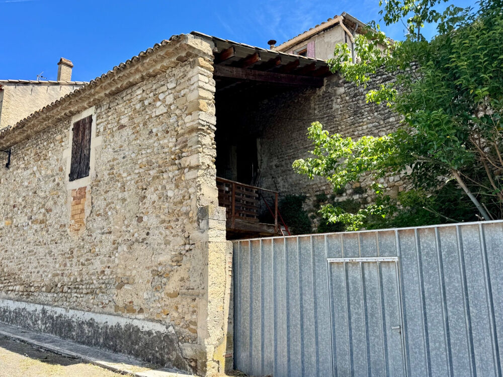 Vente Maison Grange à rénover au coeur du village Visan