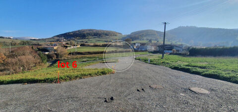   terrain 601 m² entierement vabilisé 