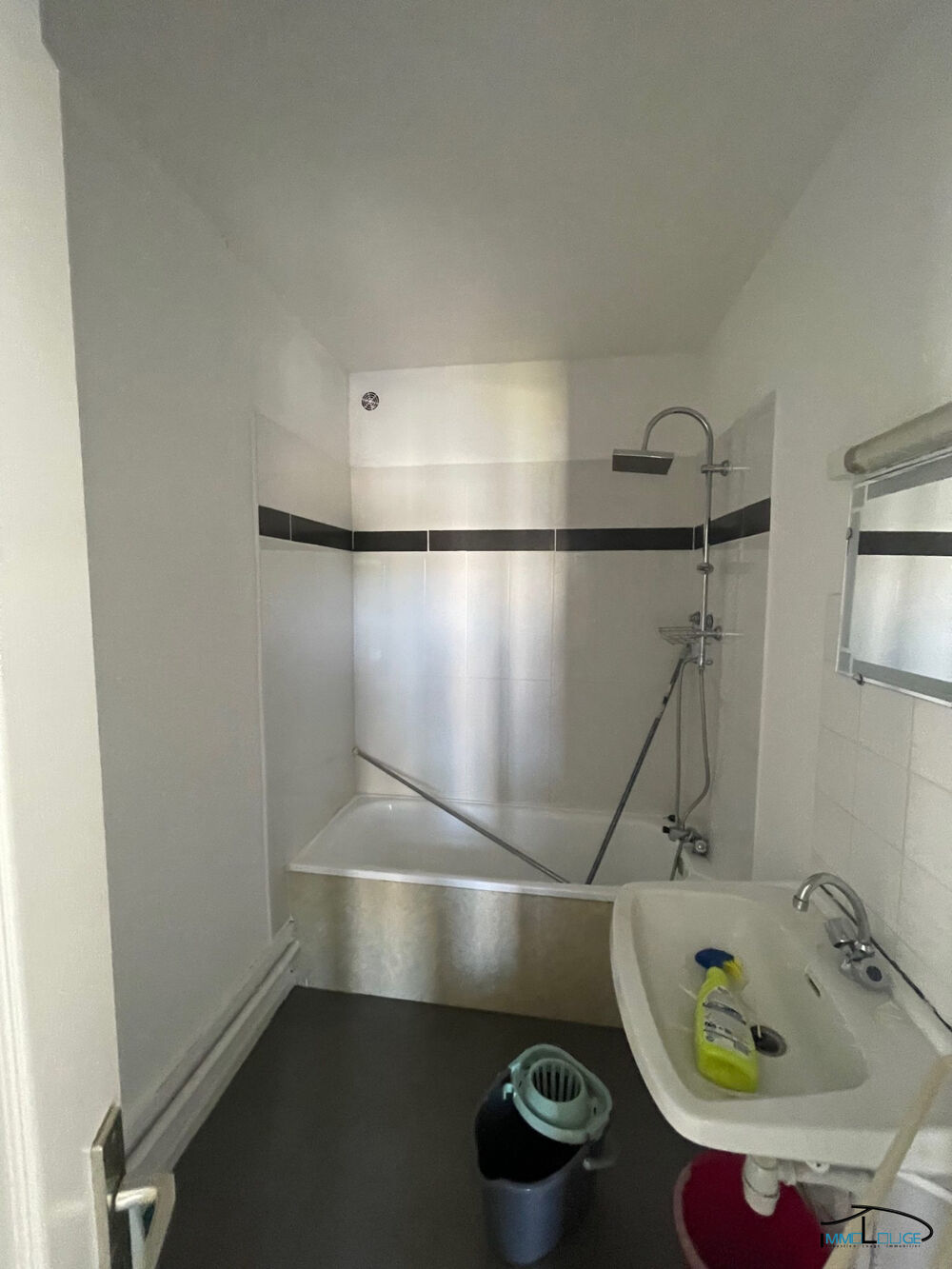 Demande Colocation APPARTEMENT T2 AVEC BALCON - VILLEFRANCHE DE ROUERGUE Villefranche-de-rouergue