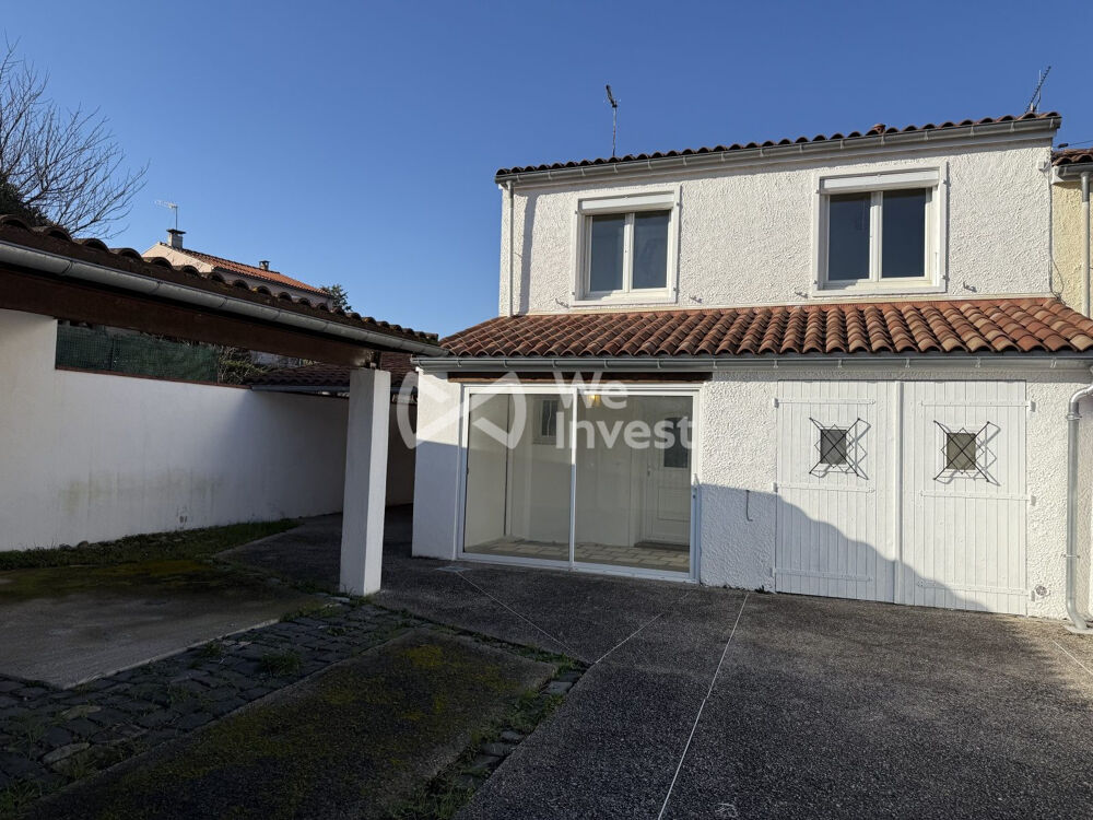 Maison 8 pièces 148 m² · à Castres · 148 m² · 210 000 €