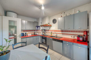  Appartement à vendre 4 pièces 77 m²