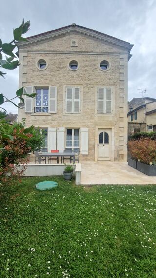  Maison � vendre 8 pi�ces 185 m�