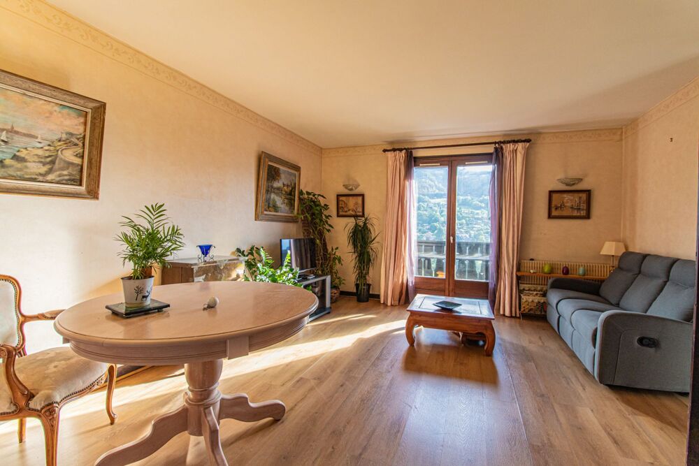 APPARTEMENT T2 Bis à SAINT-GERVAIS LES BAINS