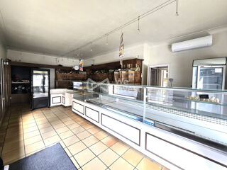  Immeuble à vendre 650 m²
