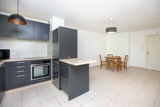  Appartement à louer 2 pièces 42 m²