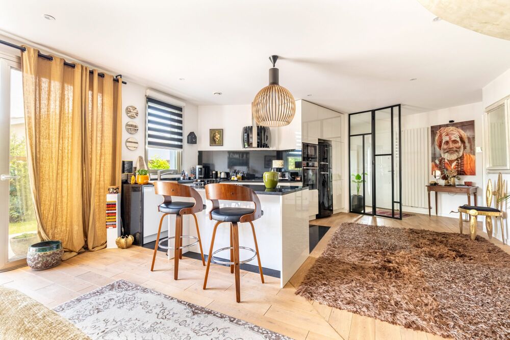 Vente Maison Le Bouscat – Maison contemporaine, pièce de vie de 55 m², ja Le bouscat
