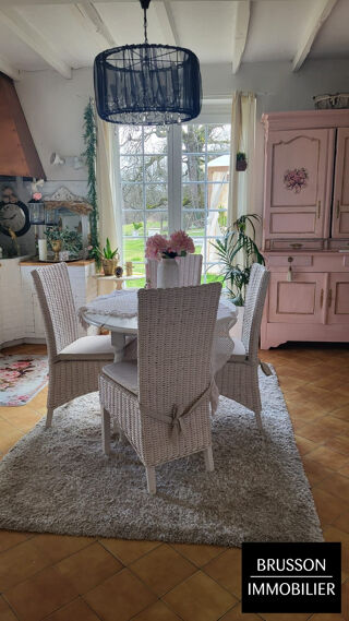  Maison � vendre 5 pi�ces 220 m�