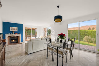  Maison  vendre 5 pices 135 m