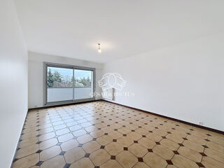  Appartement  vendre 4 pices 82 m