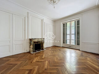  Appartement à vendre 5 pièces 170 m²