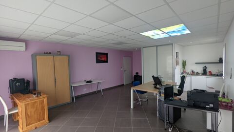   Bureau à louer avec accès PMR 