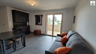  Appartement à louer 2 pièces 42 m²
