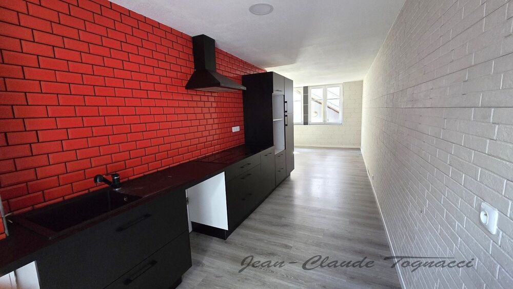 Appartement 3 pièces 80 m² à Delle