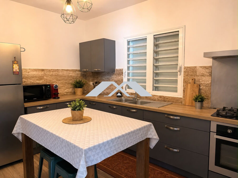 Vente Maison Maison f4 à etage Sainte Suzanne Sainte-suzanne