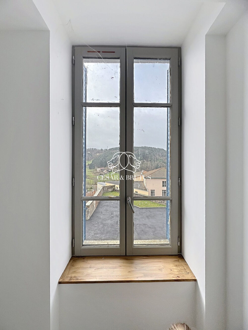 Appartement charmant T3 avec belle vue rénové