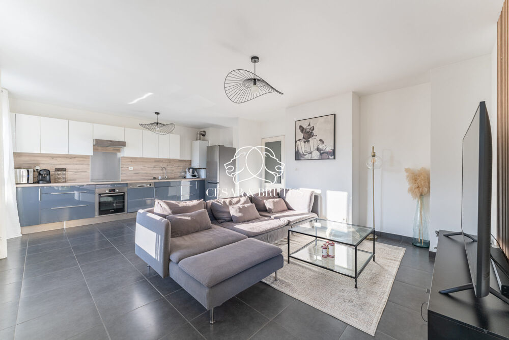 Appartement 3 pièces 72 m² · à Champagne-au-Mont-d'Or · 72 m² · 235 000 €