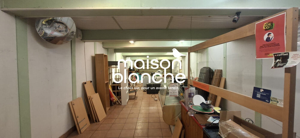 Vente Immeuble GRAND LOCAL COMMERCIAL + LOGEMENT Saint-jean-d'angély