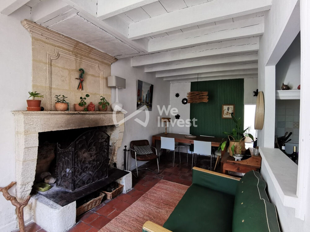 MAISON EN PIERRE A FRONSAC 6 PIECES 170 m²
