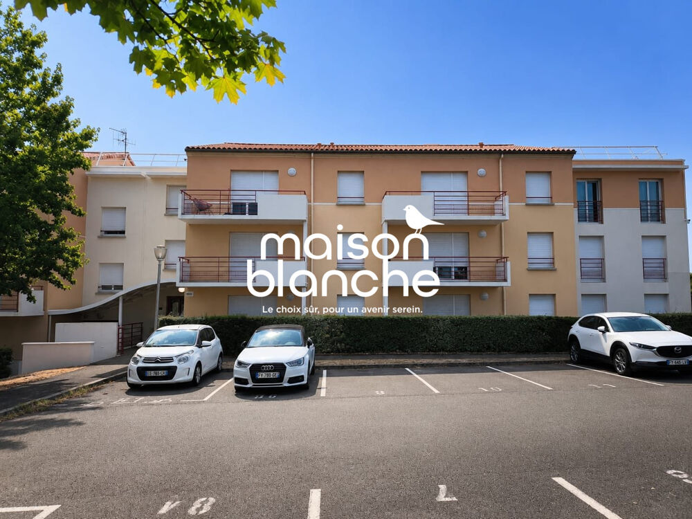 Vente Appartement Appartement T2 bis avec balcon et parking Parthenay
