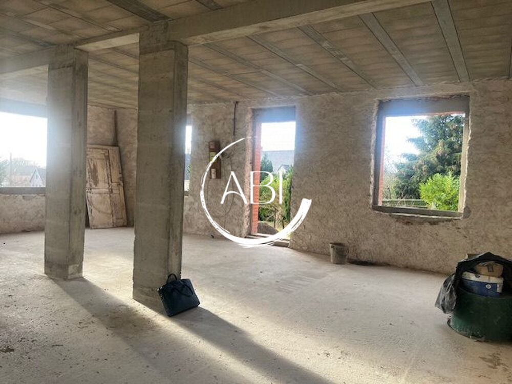 Bagnoles de l'Orne, Maison à rénover de 130 m² - Gros oeuvre