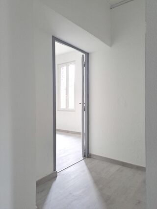  Appartement à louer 3 pièces 62 m²