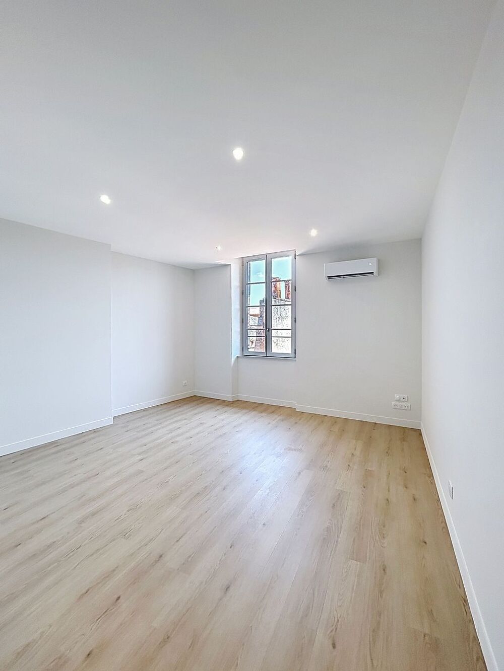 Location Appartement STUDIO GAILLAC Gaillac