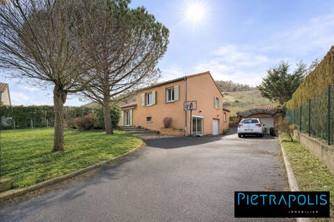   Maison 5 pi�ces � 157 m� � Saint-Germain-Laprade (Malescot Maison - 4 pi�ce(s) - 157 m�