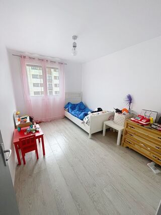  Appartement � vendre 4 pi�ces 70 m�