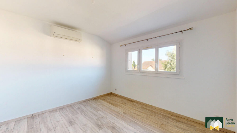 Très beau T2 avec garage et terrasse à Lèves !
