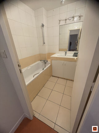 Location Appartement Lumineux F3 Thiers