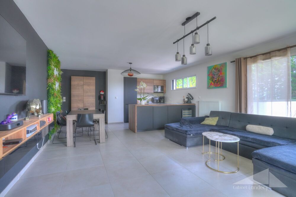 � vendre  Appartement Divonne-les-Bains (01220)