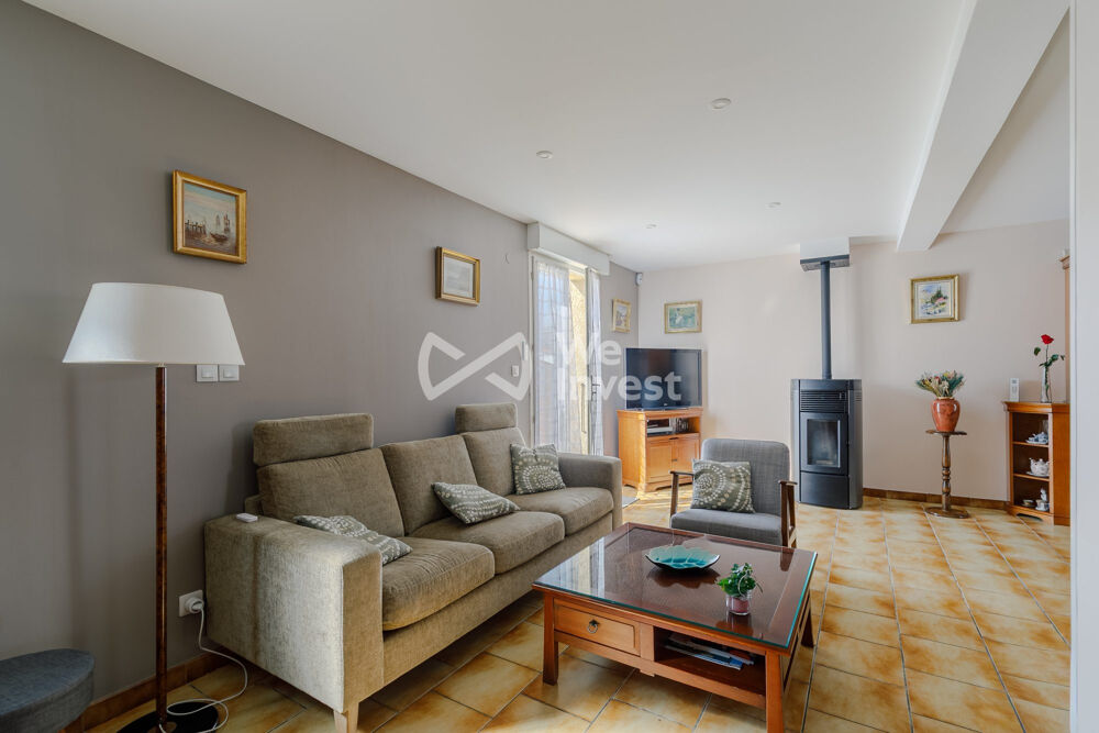 EXCLUSIVITÉ  MAISON INDIVIDUELLE 132M2 DE SURFACE UTILE RARE