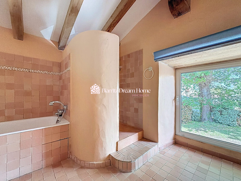� vendre  Maison Ascain (64310)