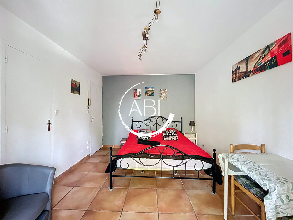Studio Meublé 21 m² classé F à Vendre dans le Quartier Belle