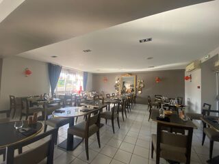   Murs et Fonds d'un hôtel/restaurant proche de LIMOGES ! Bessines-sur-gartempe