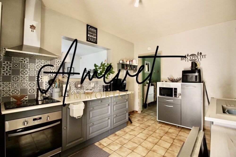 Vente Maison Grande maison familiale disposant de deux logements Saint-saturnin-lès-avignon