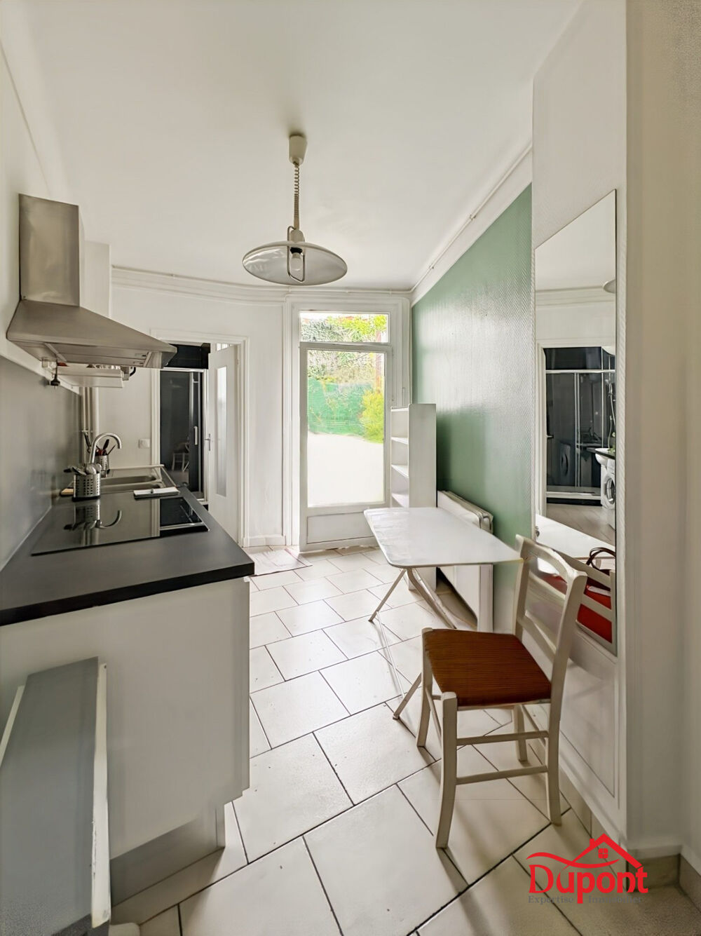 beau studio aux porte de Paris