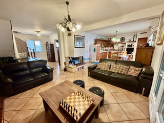  Maison  vendre 5 pices 175 m