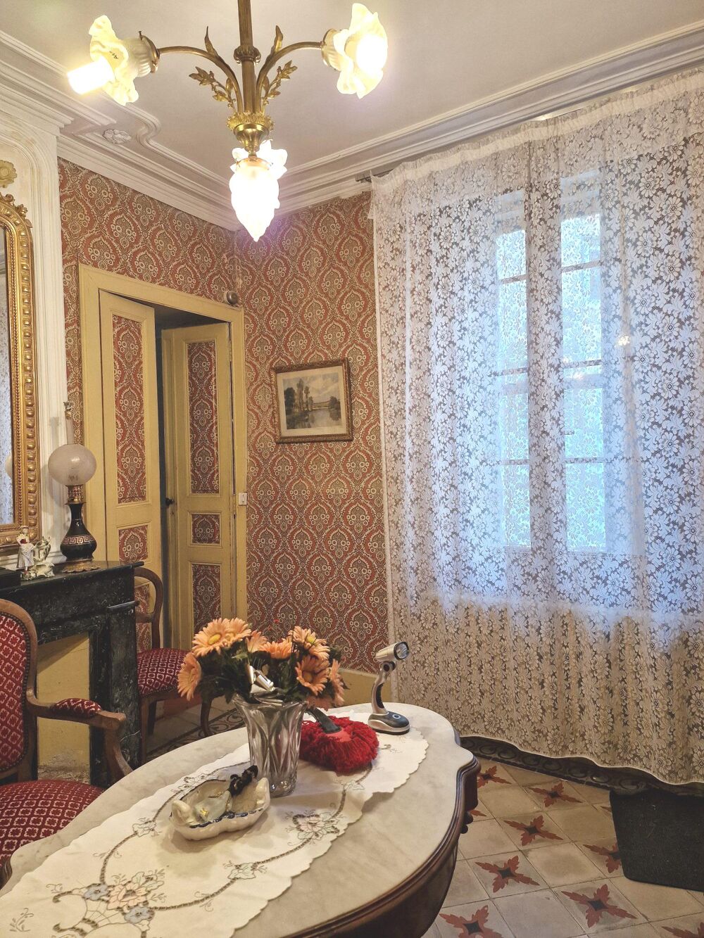 grande maison style bourgeoise avec jardin