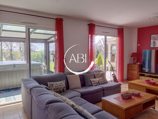  Maison à vendre 6 pièces 145 m²