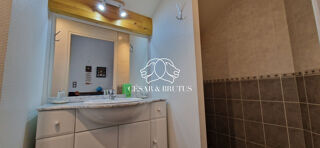  Maison  vendre 7 pices 292 m