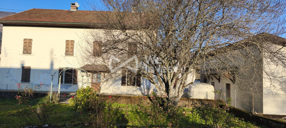 Vente Maison Maison Type 7 de 250 m² habitables sur 1 682m² de terrain cons Champfromier