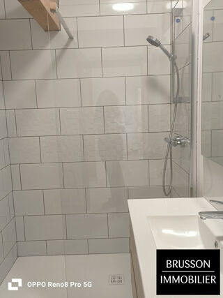  Appartement à louer 2 pièces 72 m²