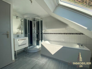  Appartement à louer 2 pièces 40 m²