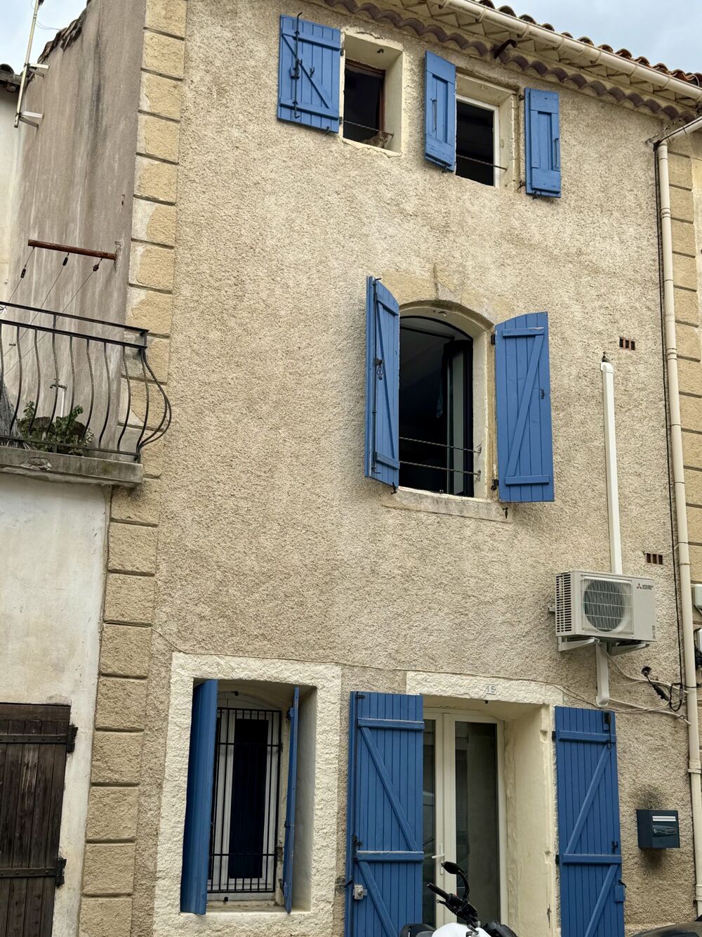 Vente Maison Charmante maison de ville entièrement rénovée – 67 m² – Lézignan-la-cèbe