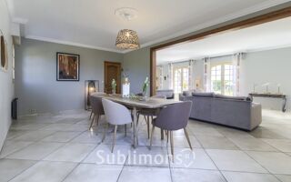 Maison à vendre 12 pièces 443 m²