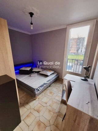  Appartement � vendre 4 pi�ces 69 m� Saint-martin-d'h�res ()