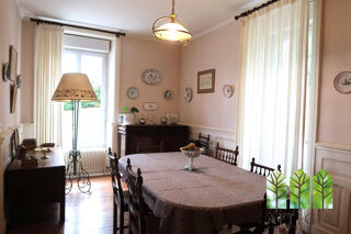  Propri�t�/ch�teau � vendre 15 + pi�ces 495 m�