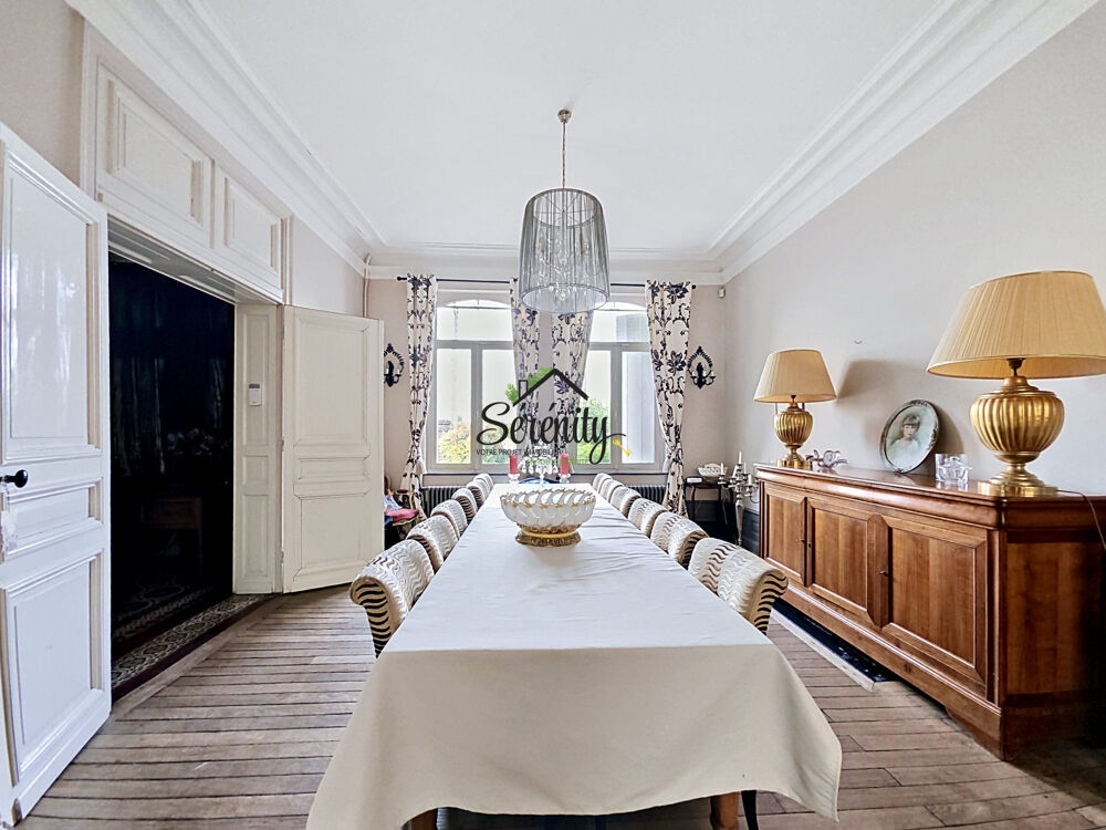 Maison bourgeoise de caractère  Cachet préservé et jardin