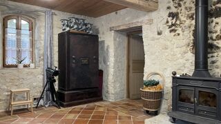  Maison à vendre 15 + pièces 374 m²